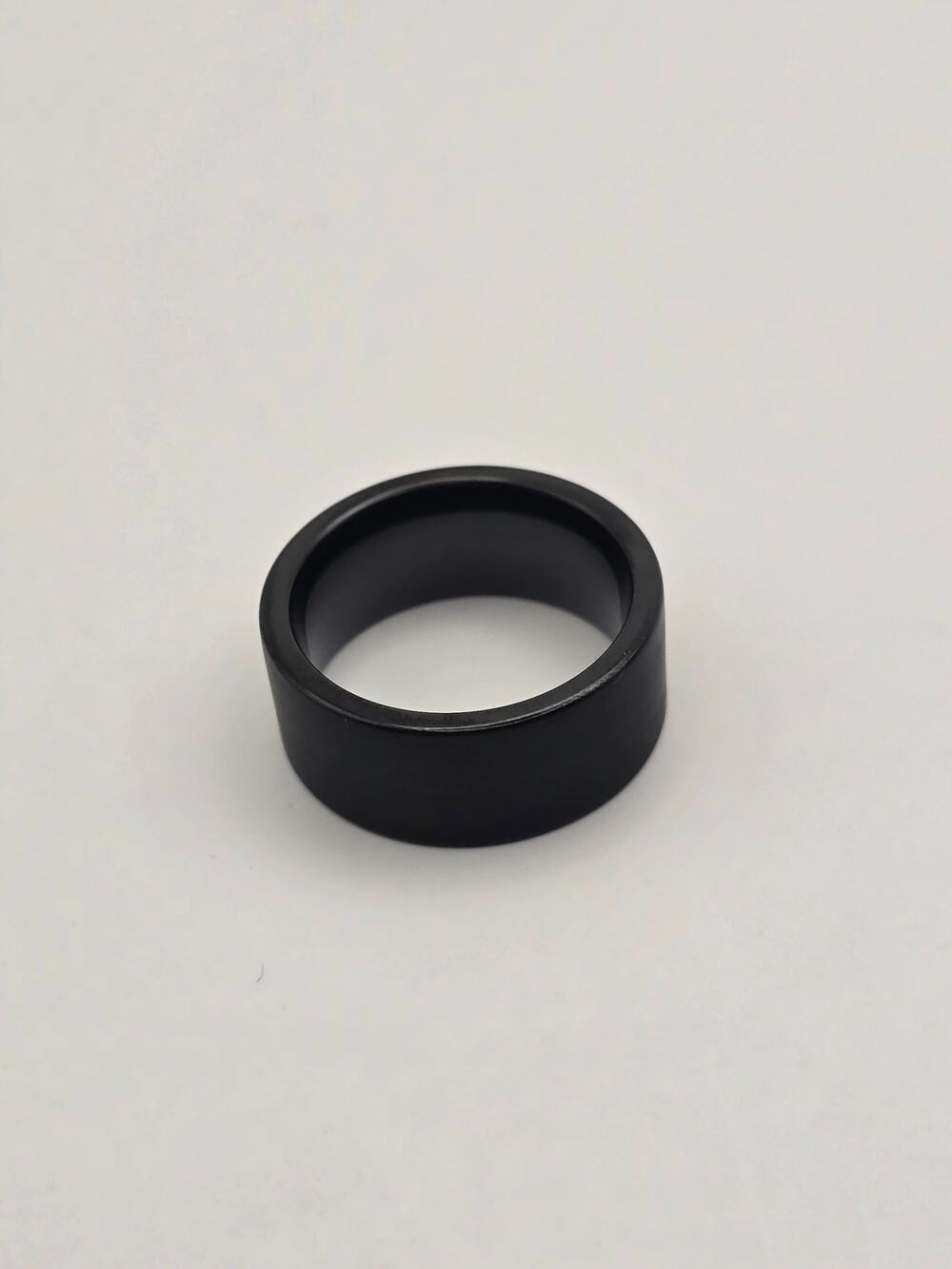 Men’s 10mm Black Tungsten Carbide Ring– Size 10 – Brushed Finish – Comfort Fit